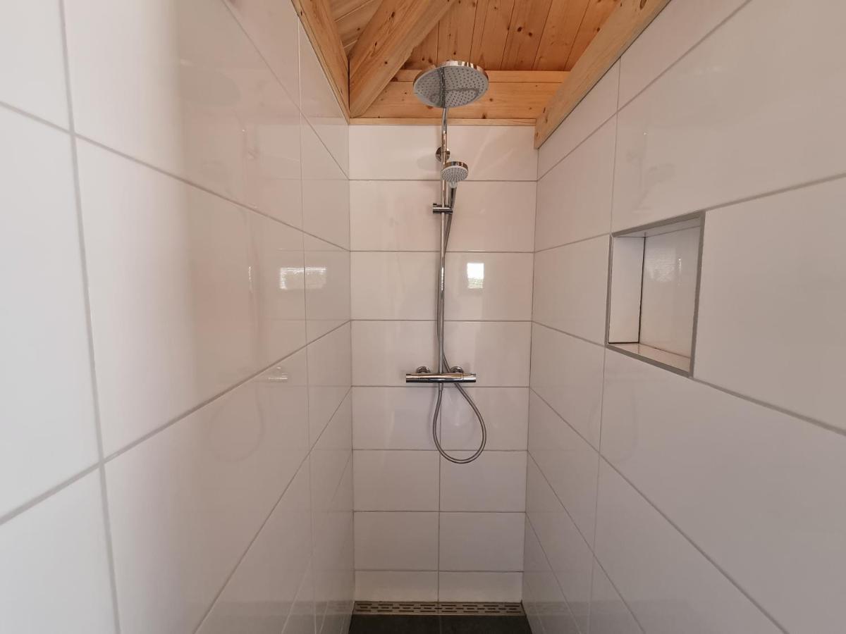 Chalet Met Sauna En Airconditioning Sint Annaland Eksteriør billede